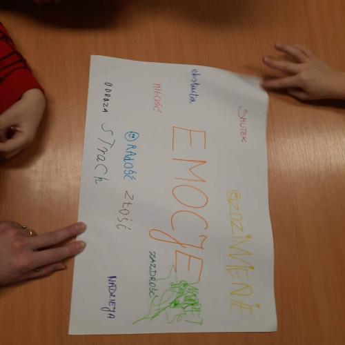 897bf675-8fa1-496e-8c57-3963242e8f96