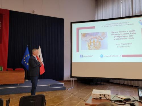 Messenger creation EDE01EBB-BE02-4C08-A9C0-EA211008DD1A